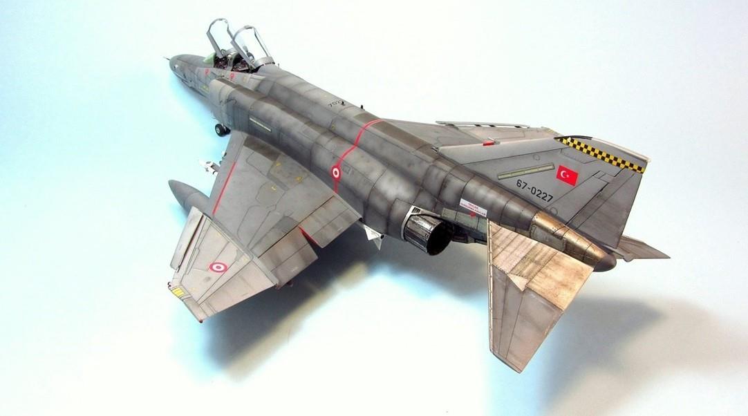 F-4 E/F Phantom 2 PM Model Demonte Plastik Uçak Maket Kiti F-4 E/F Phantom 2 PM Model Demonte Plastik Uçak Maket Kiti