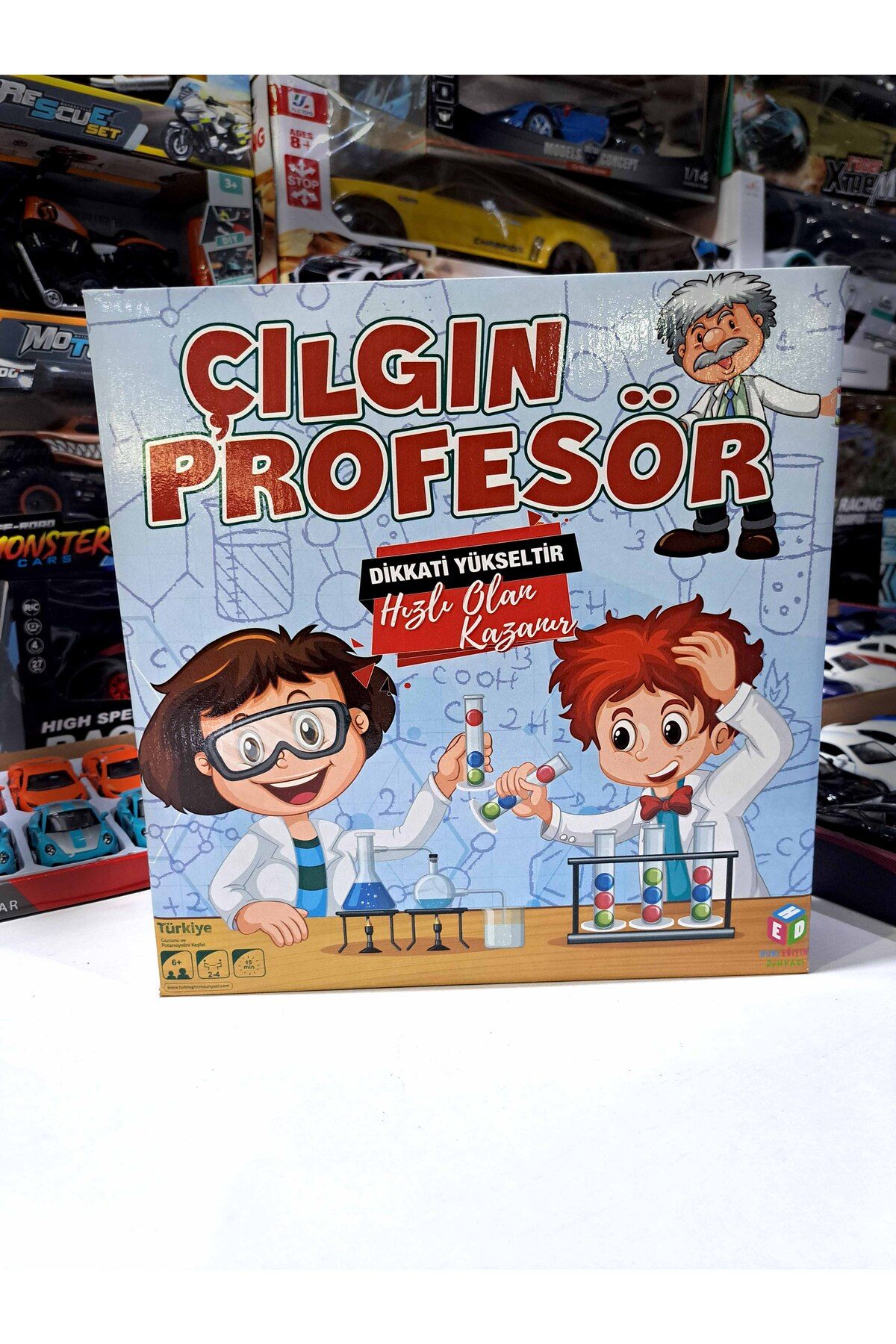 OYUN ÇILGIN PROFESÖR OYUNU 54 OYUN KARTI 24 TOP RENKLİ AKIL OYUNU ZEKA BECERİ 27X28CM OYUN ÇILGIN PROFESÖR OYUNU 54 OYUN KARTI 24 TOP RENKLİ AKIL OYUNU ZEKA BECERİ 27X28CM